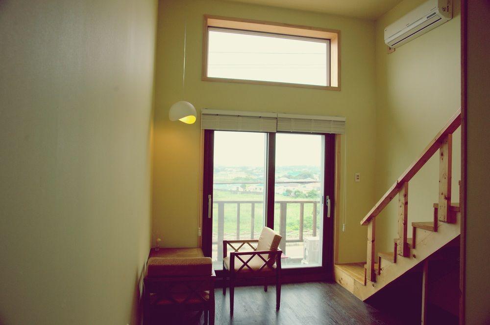 Clover B&B Seogwipo Exteriör bild